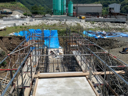 大洲市｜鉄筋工事｜有限会社水沼鉄筋 大洲市菅田町　堤防樋門工事