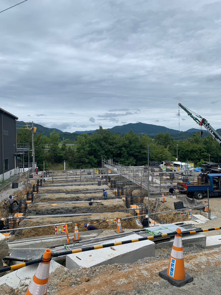 大洲市｜鉄筋工事｜有限会社水沼鉄筋 愛媛県内子町にて、新築工場の基礎工事を行いました。